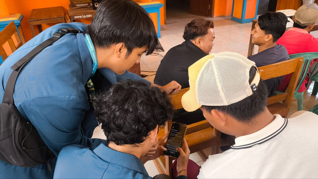 Pendampingan Pendaftaran Lokasi UMKM pada Google Maps (Foto: Tim BBK 8 Lubawang)