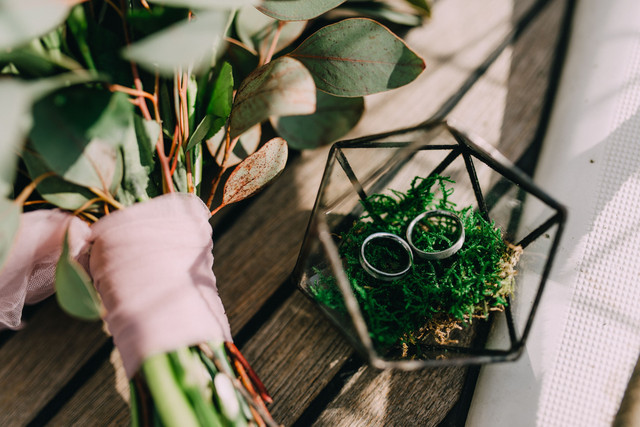 Sepasang Cincin. Foto by Pexels.
