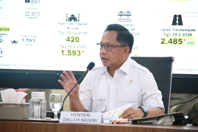 Kasatgas PRR Tito Karnavian imbau 16 kementerian/lembaga yang sudah terima anggaran segera eksekusi program rehab-rekon pascabencana Sumatera senilai Rp100,1 triliun dalam konferensi pers di Jakarta, Rabu (5/8/2026). Foto: Dok. Kemendagri