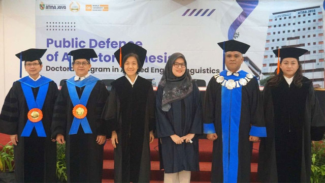 Foto Bersama (Sumber: Unika Atma Jaya)