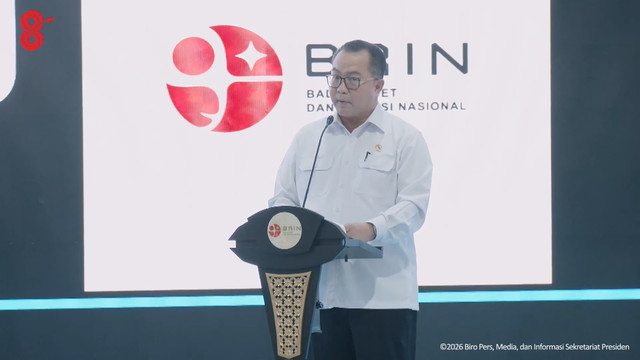Kepala Badan Riset dan Inovasi Nasional (BRIN), Arif Satria berpidato di Istana Merdeka, Jakarta, Kamis (6/8/2026). Foto: YouTube/ Sekretariat Presiden
