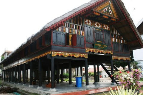 Ilustrasi Rumah Adat Aceh. Foto: Kemendikbud.go.id