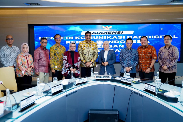 Menkomdigi Meutya Hafid mengatakan pemerintah akan terus mendukung investasi strategis yang memperkuat daya saing digital Indonesia. Foto: Kemkomdigi