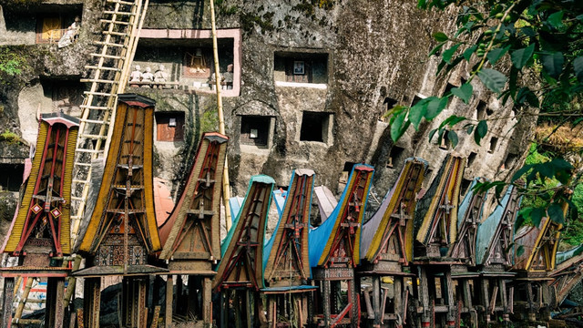 Ilustrasi filosofi rumah tongkonan toraja. Foto:Unsplasbh/Fadhil Abhimantra
