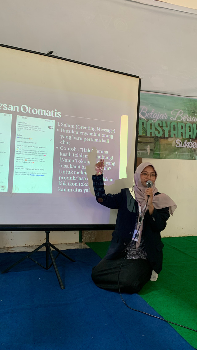 Pengenalan Materi Pesan Otomatis pada WhatsApp Business oleh Nur Azizah, Mahasiswa Akuntansi Universitas Negeri Malang pada tanggal 3 Juli 2026