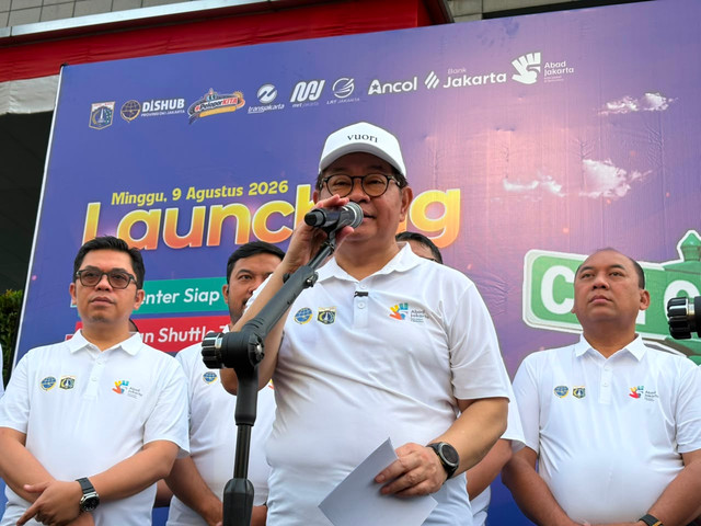 Gubernur DKI Jakarta Pramono Anung usai peresmian Call Center Dishub di kawasan Hari Bebas Kendaraan Bermotor (HBKB) atau Car Free Day (CFD) Bundaran HI, Jakarta Pusat, Minggu (9/8/2026). Foto: Nauval Pratama/kumparan