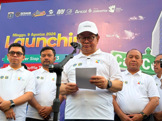 Gubernur DKI Jakarta Pramono Anung usai peresmian Call Center Dishub di kawasan Hari Bebas Kendaraan Bermotor (HBKB) atau Car Free Day (CFD) Bundaran HI, Jakarta Pusat, Minggu (9/8/2026). Foto: Nauval Pratama/kumparan