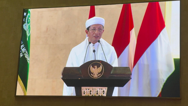 Menteri Agama dan Imam Besar Masjid Istiqlal, KH Nasaruddin Umar dalam sambutannya pada acara Zikir Kebangsaan di Masjid Istiqlal, Jakarta Pusat, Minggu (9/8/2026). Foto: Joakhim Tharob/kumparan