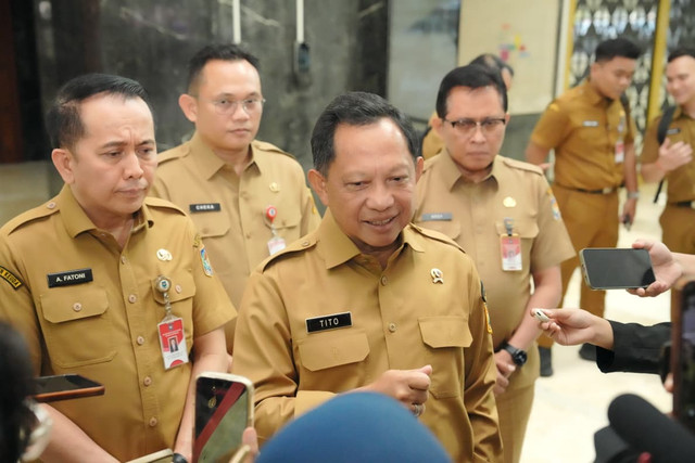 Mendagri Tito Karnavian usai Rapat Koordinasi Membahas Lanjutan Status PPPK dan ASN Guru di Jakarta, Senin (10/8/2026). Foto: Dok. Kemendagri