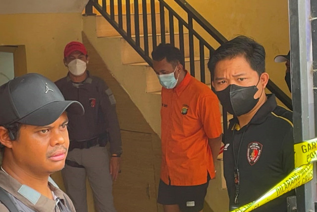 Rekonstruksi pembunuhan dan mutilasi di Cipayung, Depok, Selasa (11/8/2026). Foto: kumparan