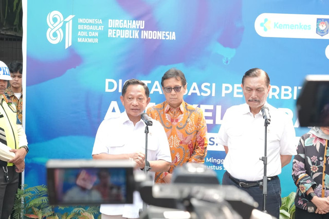 Mendagri Muhammad Tito Karnavian menyiapkan surat edaran agar bayi yang lahir di luar faskes tetap bisa mendapatkan akta kelahiran digital, disampaikan di Jakarta, Selasa (11/8/2026). Foto: Dok. Kemendagri