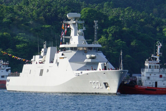 KRI GNR-332 singgah di Dermaga Samla Satuan Kapal Patroli Lantamal VIII Bitung setelah Latma Rimpac Tahun 2022. Foto: Dispen Lantamal VIII/Handout via ANTARA