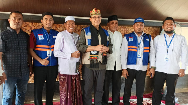 Tim DT Peduli Aceh Hadiri Peresmian Balai Warga "Balai Pak Anies" di Gampong Meunasah Mancang (Sumber: DT Peduli)