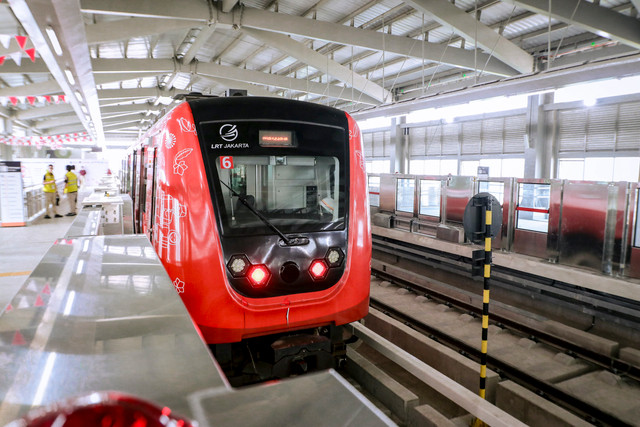 Suasana Stasiun LRT Manggarai, Jakarta, Kamis (13/8/2026). Foto: Jamal Ramadhan/kumparan