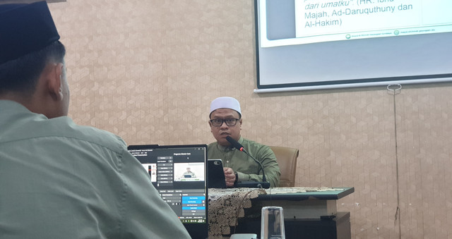 DT Peduli Surabaya Hadirkan Ustaz Abdul Wahid Alfaizin dalam Kajian Waris bertajuk Ilmu Waris dalam Al-Quran di Masjid Ak-Hikmah Gayungsari (Sumber: DT Peduli)