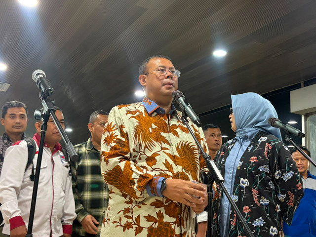 Wakil Ketua DPR Cucun Ahmad Syamsurijal di Kompleks Parlemen, Senayan, Jakarta, Kamis (13/8/2026). Foto: Nasywa Athifah/kumparan