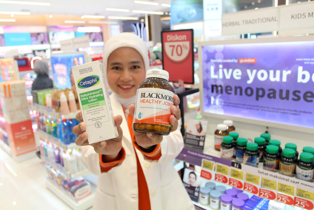 Guardian Indonesia hadirkan MTick® di lebih dari 50 gerai untuk memudahkan perempuan menemukan produk ramah menopause. Foto: Guardian Indonesia