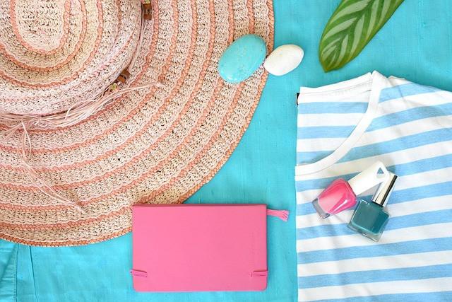 Ilustrasi summer, straw hat, hat. Foto: Pixabay