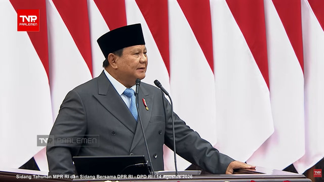 Presiden, Prabowo Subianto, memberikan sambutan dalam sidang Tahunan, Jumat (14/8/2026). Foto: YouTube/ TVR Parlemen