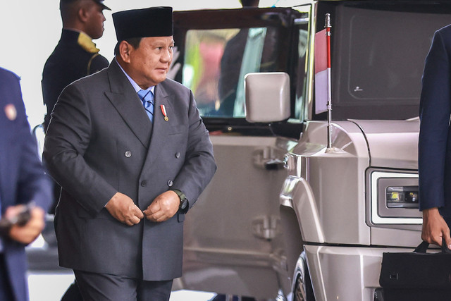 Presiden Prabowo Subianto tiba menghadiri Rapat Paripurna Pembukaan Masa Persidangan I DPR Tahun Sidang 2026-2027 di Gedung Nusantara, Kompleks Parlemen, Jakarta, Jumat (14/8/2026). Foto: Dhemas Reviyanto/ANTARA FOTO