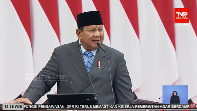 Presiden Prabowo Subianto menyampaikan Pengantar atas RUU tentang APBN Tahun Anggaran 2027 beserta Nota Keuangan saat Sidang Paripurna Pembukaan Masa Persidangan I DPR Tahun Sidang 2026-2027 di Kompleks Parlemen, Jakarta, Jumat (14/8/2026). Foto: YouTube/ TVR Parlemen