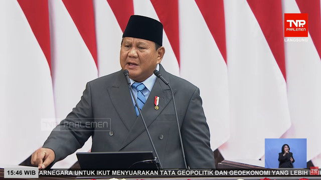 Presiden Prabowo Subianto menyampaikan Pengantar atas RUU tentang APBN Tahun Anggaran 2027 beserta Nota Keuangan saat Sidang Paripurna Pembukaan Masa Persidangan I DPR Tahun Sidang 2026-2027 di Kompleks Parlemen, Jakarta, Jumat (14/8/2026). Foto: YouTube/ TVR Parlemen