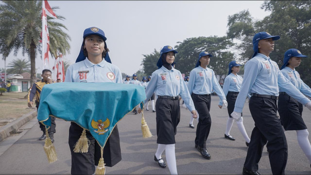 Ismi Ulfaida, siswi Sekolah Rakyat asal Polewali Mandar, sukses mencetak sejarah sebagai siswi pertama yang lolos menjadi Calon Paskibraka Tingkat Nasional 2026 mewakili Sulawesi Barat, Jumat (14/8/2026). Foto: Kemensos RI