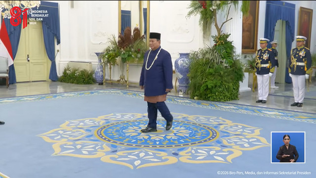 Presiden RI Prabowo Subianto tiba dalam Upacara Peringatan Detik-Detik Proklamasi di Istana Negara, Jakarta, Senin (17/8/2026). Foto: YouTube/ Sekretariat Presiden