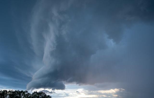 Bagaimana Badai Tropis Terbentuk. Unsplash.com/darktez