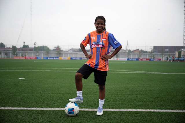 Ika Wonda, pesebakbola putri asal Papua. Foto: Djarum Foundation