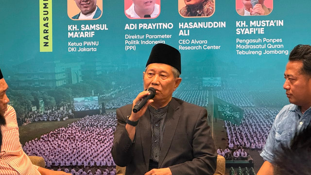 Pengasuh Pesantren Madrasatul Qur'an Tebuireng, KH. Musta'in Syafi'i, dalam agenda Serial Diskusi Muktamar Ke-35 NU di Jakarta Pusat, Selasa (18/8/2026). Foto: Zahira Hilman/kumparan