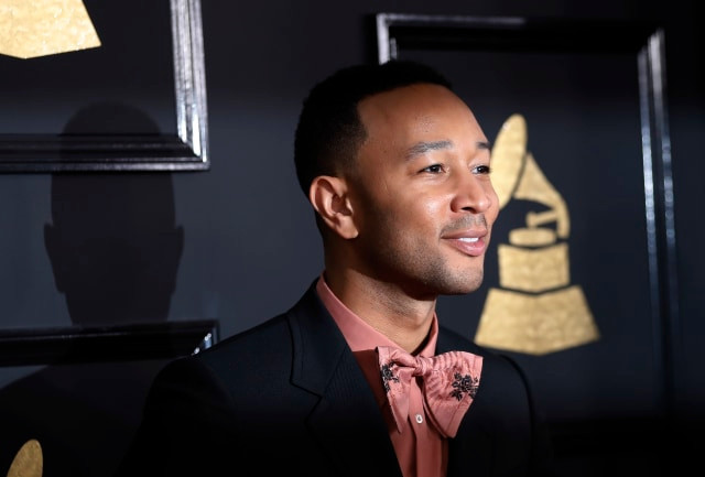 Ilustrasi Makna Lagu All of Me I Give You Faith Penyanyi John Legend, Foto: Lucy Nicholson/Reuters/kumparanHITS