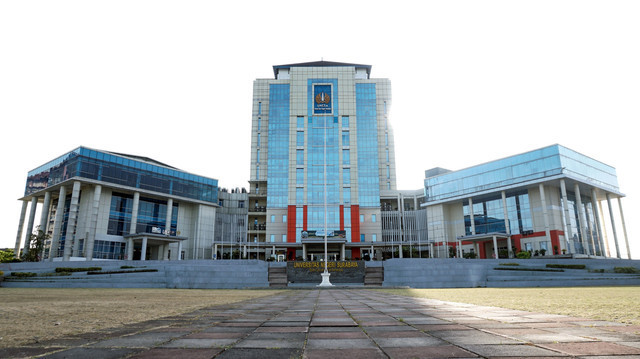 Ilustrasi Universitas Negeri Surabaya (Unesa). Foto: Shutterstock