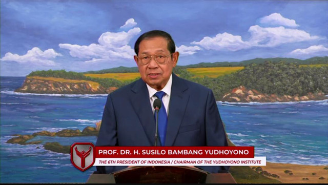 Presiden Ke-6 RI, Susilo Bambang Yudhoyono, menjadi keynote speaker pada The 5th Biennial International Conference on International Relations (ICON-IR) yang diselenggarakan oleh Program Studi Hubungan Internasional Unpar pada Kamis (20/8/2026). Foto: YouTube/ Ngobrolin HI Unpar