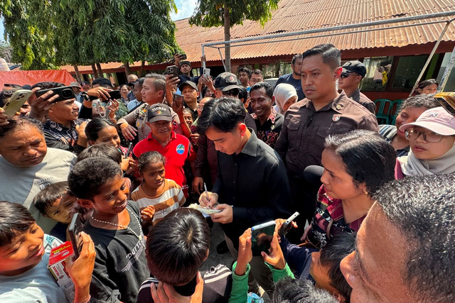 Wakil Presiden Gibran Rakabuming Raka mengunjungi SD Inpres LXXVI Wairklau, Kabupaten Sikka, NTT, Kamis (20/8/2026). Foto: Dok. Istimewa