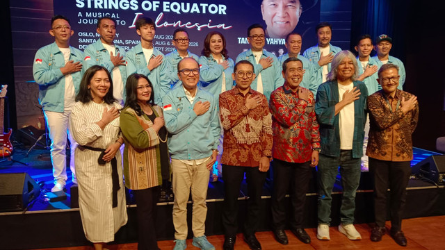 Tantowi Yahya menggelar konser Strings of Equator: A Musical Journey to Indonesia. Foto: Dok. Istimewa