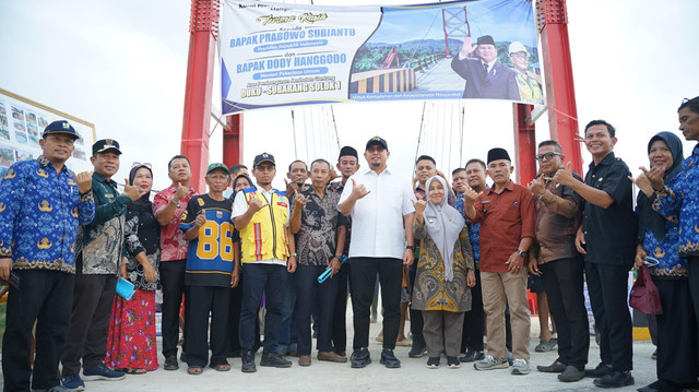 Wakil Ketua Komisi VI DPR RI Andre Rosiade terus mengawal realisasi pembangunan infrastruktur yang menjadi kebutuhan masyarakat di Kabupaten Pesisir Selatan.  Foto: Dok. Istimewa