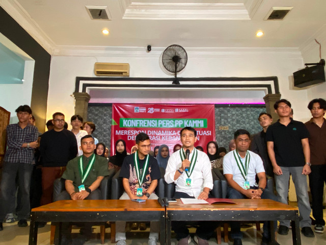 Konferensi Pers PP KAMMI, Merespons Dinamika dan Situasi Demokrasi Kebangsaan di Tebet, Jakarta, Jumat (21/8). Foto: Aditya Nugraha/kumparan