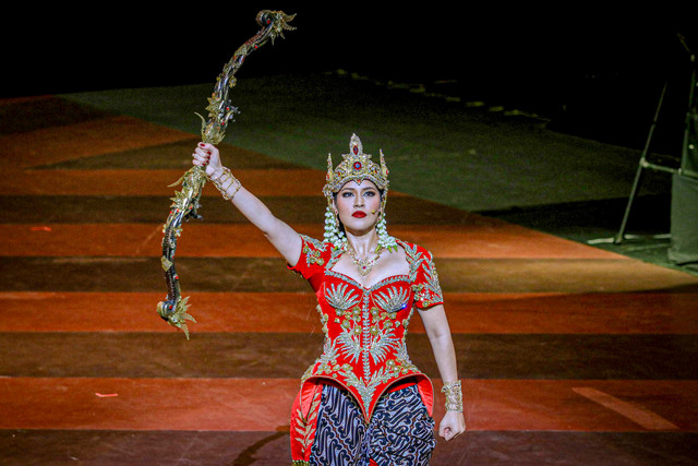Pagelaran Sabang Merauke 2026 mengusung tema 'Hikayat Srikandi Nusantara' digelar di Indonesia Arena, kompleks Gelora Bung Karno, Senayan, Jakarta, Jumat (21/8/2026). Foto: Jamal Ramadhan/kumparan