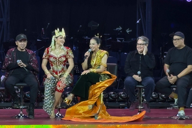 Yura Yunita saat konferensi pers Pagelaran Sabang Merauke 2026 di Indonesia Arena, kompleks Gelora Bung Karno, Senayan, Jakarta, Jumat (21/8/2026). Foto: Salsha Okta Fairuz/kumparan