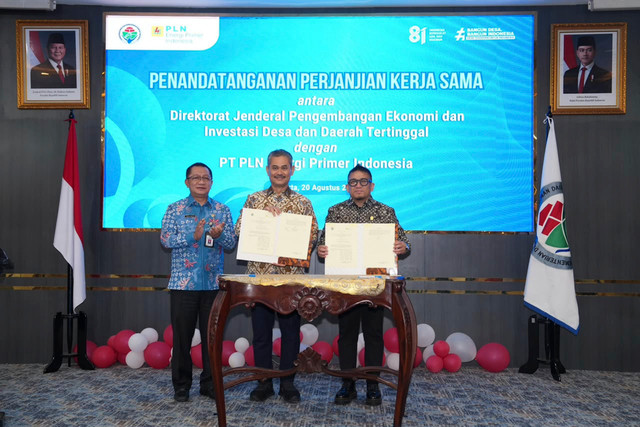 PT PLN Energi Primer Indonesia (PLN EPI) dan Kemendes PDT menandatangani Perjanjian Kerja Sama (PKS), Kamis (20/8/2026). Foto: Dok. PLN EPI