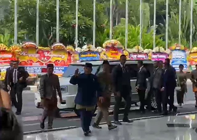 Presiden Prabowo Subianto Tiba di Pernikahan Sekretaris Pribadinya, Rizky Irmansyah, di Jakarta Convention Center (JCC), Jakarta, Minggu (23/8/2026). Foto: Aditya Nugraha/kumparan