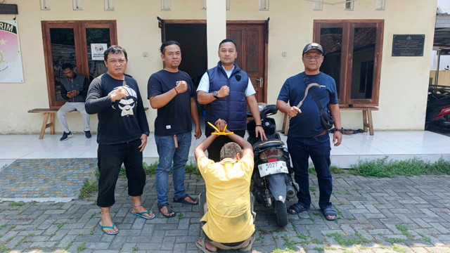 Polisi menangkap pelaku pembacokan pelajar di Semarang. Foto: Dok. Istimewa