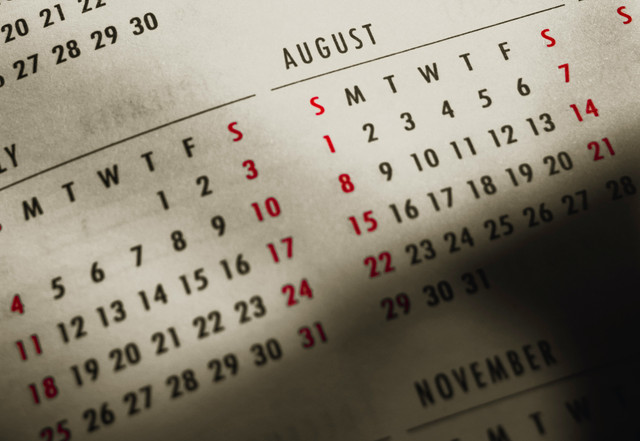 Ilustrasi Apakah Hari Ini 24 Agustus 2026 Masuk Kerja, Foto: Unsplash/Road Ahead