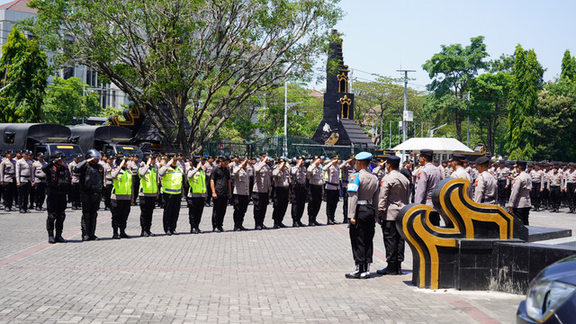 Apel pasukan pengamanan aksi demonstrasi di depan kantor Gubernur Jawa Tengah, Semarang, Senin (24/8/2026). Foto: Dok. Polrestabes Semarang