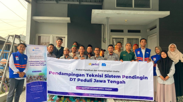 DT Peduli Rutin Melakukan Pendampingan untuk Penerima Manfaat Program Teknisi Sistem (Sumber: DT Peduli)
