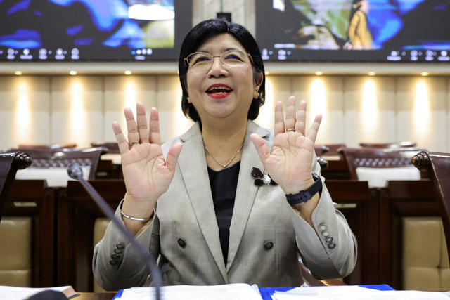 Calon Gubernur Bank Indonesia Destry Damayanti bersiap mengikuti uji kelayakan dan kepatutan Gubernur Bank Indonesia di kompleks Parlemen, Senayan, Jakarta, Rabu (26/8/2026). Foto: Willy Kurniawan/REUTERS