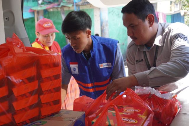 Ratusan Paket Makanan Siap Santap akan disalurkan kepada Penyintas Kebakaran di Kel. Tallo, Kec. Tallo, Makassar (Sumber: DT Peduli)
