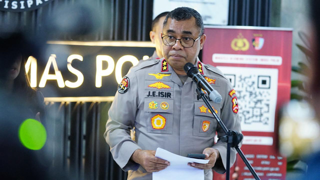 Kadiv Humas Polri Irjen Pol. Johnny Eddizon Isir ajak masyarakat jaga persatuan dan kedewasaan berdemokrasi saat sampaikan aspirasi secara tertib dan damai di Jakarta, Rabu (26/8/2026). Foto: Dok. Polri