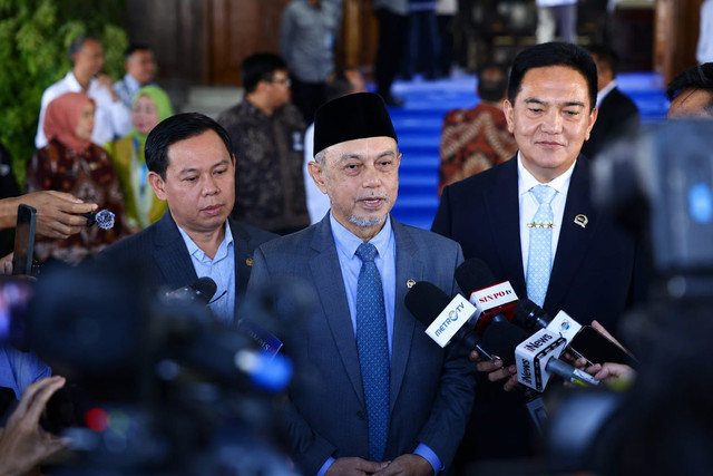 Tamsil Linrung, Wakil Ketua DPD RI usai paripurna di Kompleks Parlemen Senayan